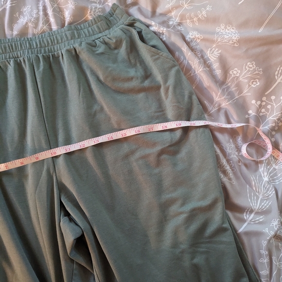 MeMoí loungeset - Picture 7 of 11